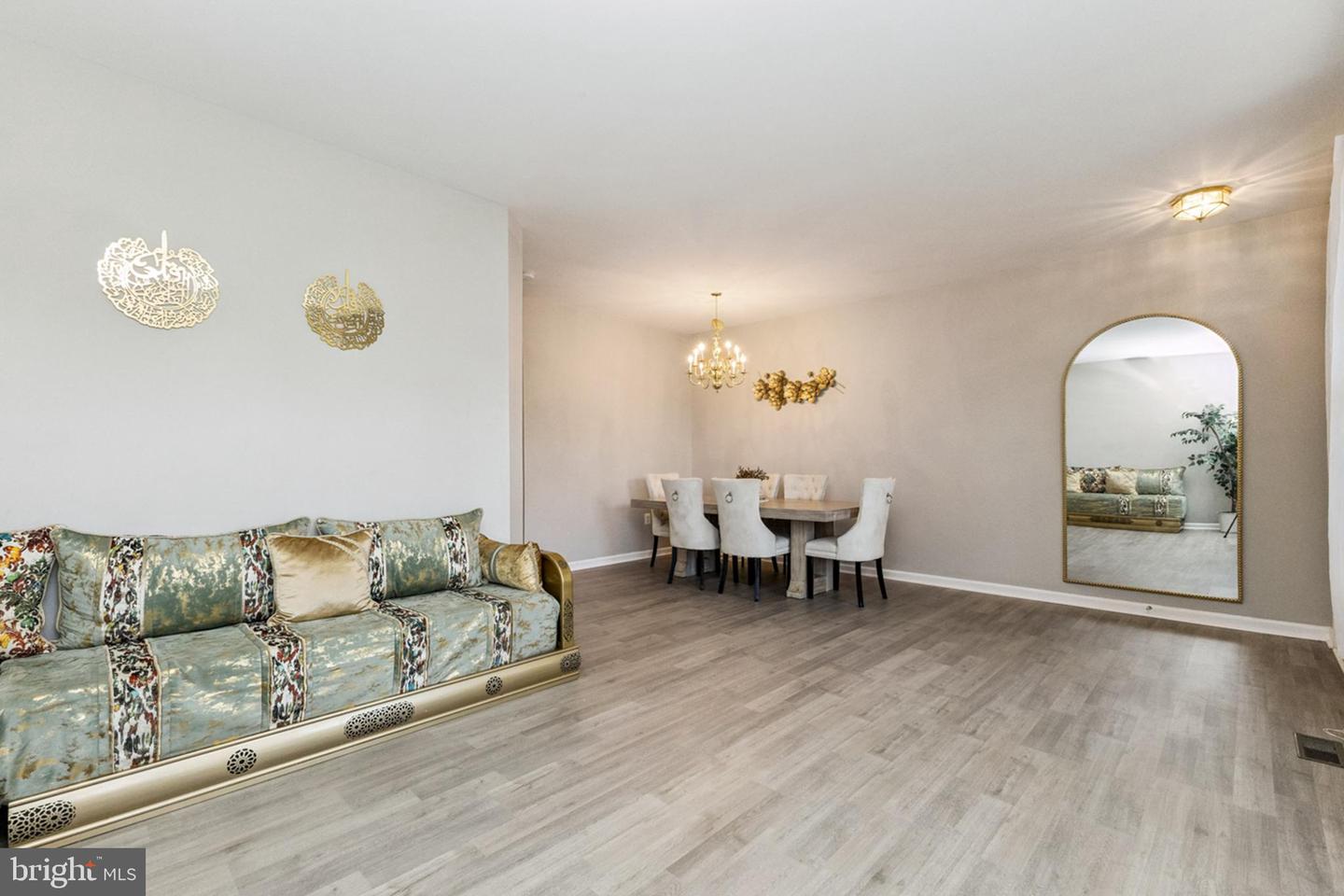 44310 SILKWORTH TER, ASHBURN, Virginia 20147, 3 Bedrooms Bedrooms, ,2 BathroomsBathrooms,Residential,For sale,44310 SILKWORTH TER,VALO2114556 MLS # VALO2114556