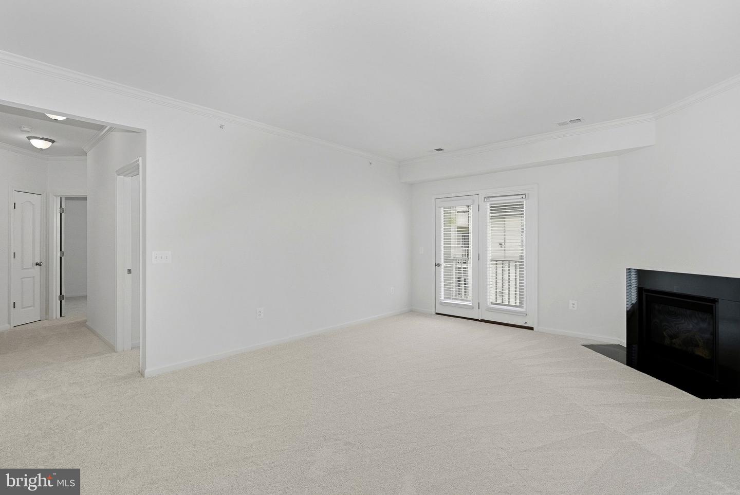 41895 CATHEDRAL VALLEY SQ #407, ALDIE, Virginia 20105, 3 Bedrooms Bedrooms, ,2 BathroomsBathrooms,Residential,For sale,41895 CATHEDRAL VALLEY SQ #407,VALO2114568 MLS # VALO2114568