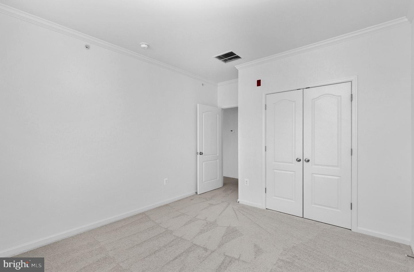 41895 CATHEDRAL VALLEY SQ #407, ALDIE, Virginia 20105, 3 Bedrooms Bedrooms, ,2 BathroomsBathrooms,Residential,For sale,41895 CATHEDRAL VALLEY SQ #407,VALO2114568 MLS # VALO2114568