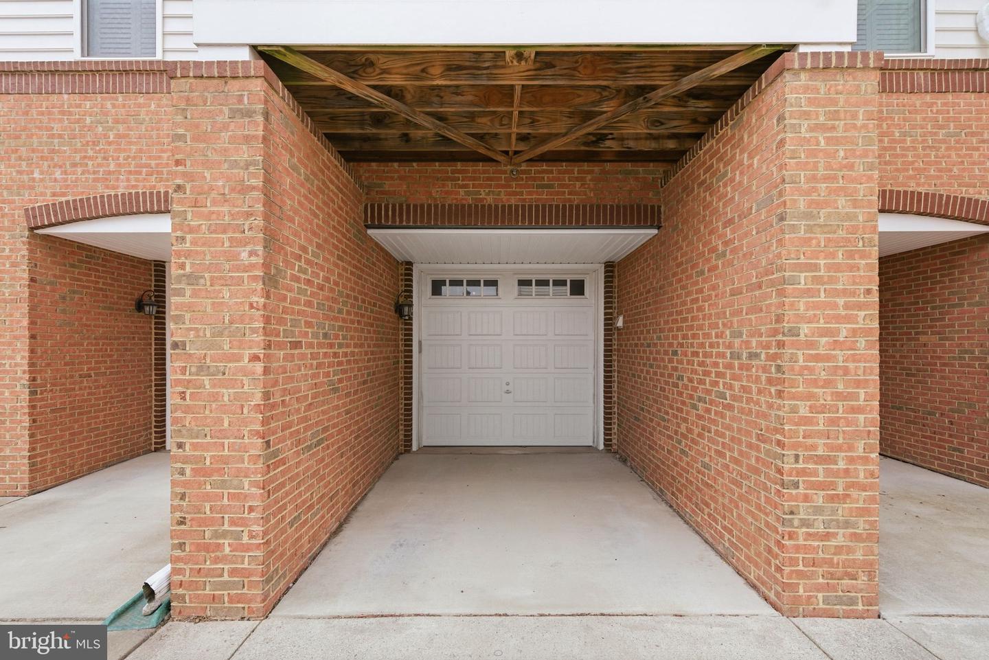 41895 CATHEDRAL VALLEY SQ #407, ALDIE, Virginia 20105, 3 Bedrooms Bedrooms, ,2 BathroomsBathrooms,Residential,For sale,41895 CATHEDRAL VALLEY SQ #407,VALO2114568 MLS # VALO2114568