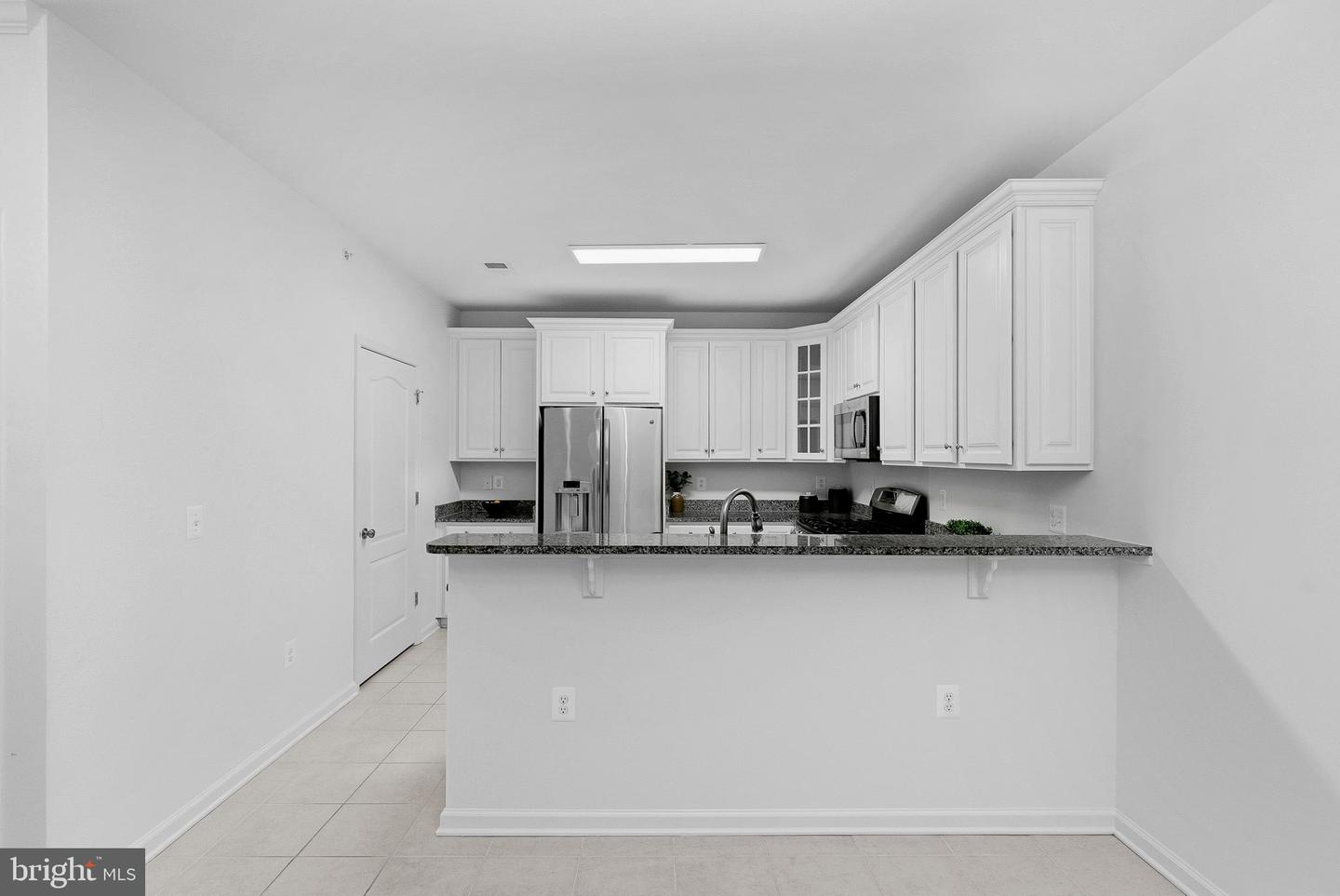 41895 CATHEDRAL VALLEY SQ #407, ALDIE, Virginia 20105, 3 Bedrooms Bedrooms, ,2 BathroomsBathrooms,Residential,For sale,41895 CATHEDRAL VALLEY SQ #407,VALO2114568 MLS # VALO2114568