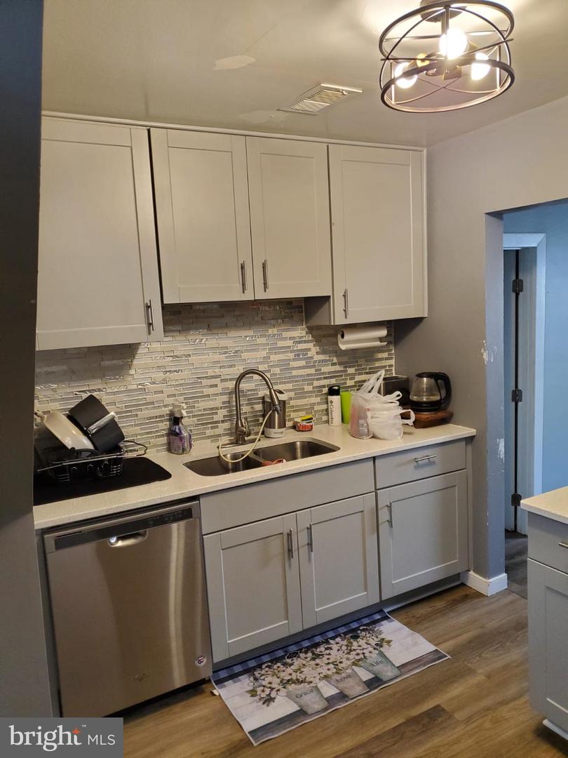 232 CABBEL DR, MANASSAS PARK, Virginia 20111, 3 Bedrooms Bedrooms, 4 Rooms Rooms,1 BathroomBathrooms,Residential,For sale,232 CABBEL DR,VAMP2003618 MLS # VAMP2003618