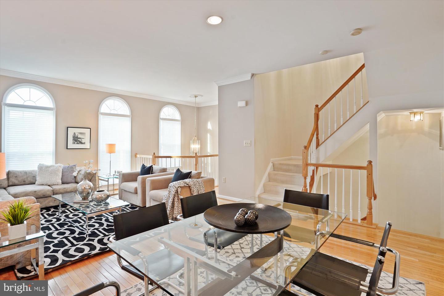 4153 KENTMERE SQ, FAIRFAX, Virginia 22030, 3 Bedrooms Bedrooms, ,2 BathroomsBathrooms,Residential,For sale,4153 KENTMERE SQ,VAFX2287410 MLS # VAFX2287410 4153 KENTMERE SQ, FAIRFAX, Virginia 22030, 3 Bedrooms Bedrooms, ,2 BathroomsBathrooms,Residential,For sale,4153 KENTMERE SQ,VAFX2287410 MLS # VAFX2287410