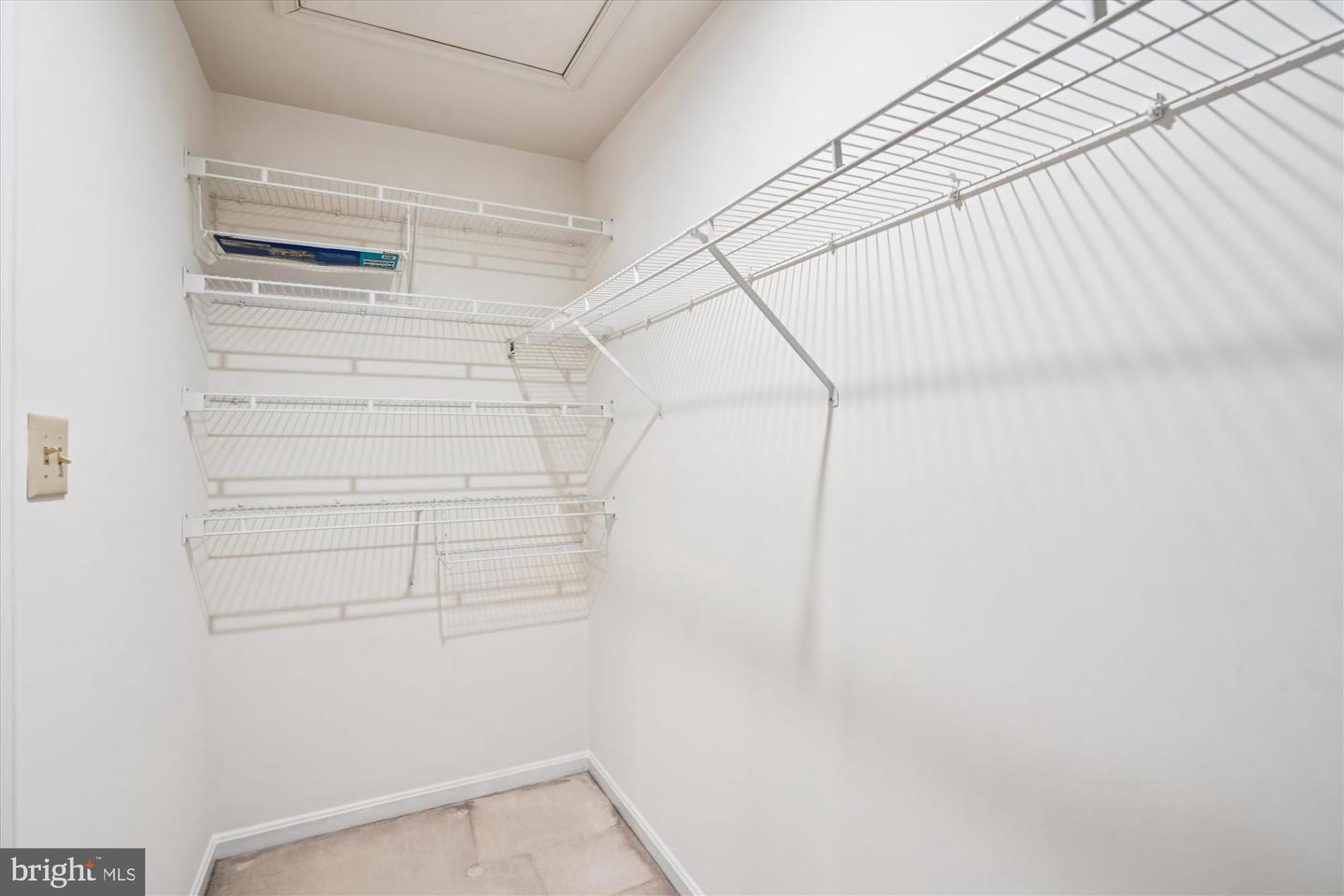 4153 KENTMERE SQ, FAIRFAX, Virginia 22030, 3 Bedrooms Bedrooms, ,2 BathroomsBathrooms,Residential,For sale,4153 KENTMERE SQ,VAFX2287410 MLS # VAFX2287410 4153 KENTMERE SQ, FAIRFAX, Virginia 22030, 3 Bedrooms Bedrooms, ,2 BathroomsBathrooms,Residential,For sale,4153 KENTMERE SQ,VAFX2287410 MLS # VAFX2287410