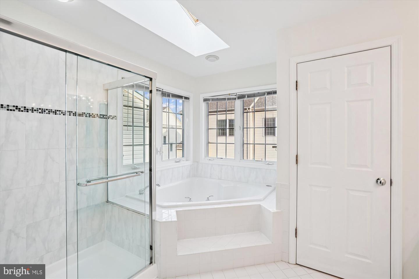 4153 KENTMERE SQ, FAIRFAX, Virginia 22030, 3 Bedrooms Bedrooms, ,2 BathroomsBathrooms,Residential,For sale,4153 KENTMERE SQ,VAFX2287410 MLS # VAFX2287410 4153 KENTMERE SQ, FAIRFAX, Virginia 22030, 3 Bedrooms Bedrooms, ,2 BathroomsBathrooms,Residential,For sale,4153 KENTMERE SQ,VAFX2287410 MLS # VAFX2287410