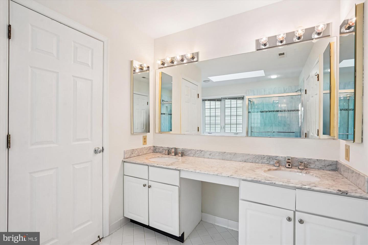 4153 KENTMERE SQ, FAIRFAX, Virginia 22030, 3 Bedrooms Bedrooms, ,2 BathroomsBathrooms,Residential,For sale,4153 KENTMERE SQ,VAFX2287410 MLS # VAFX2287410 4153 KENTMERE SQ, FAIRFAX, Virginia 22030, 3 Bedrooms Bedrooms, ,2 BathroomsBathrooms,Residential,For sale,4153 KENTMERE SQ,VAFX2287410 MLS # VAFX2287410