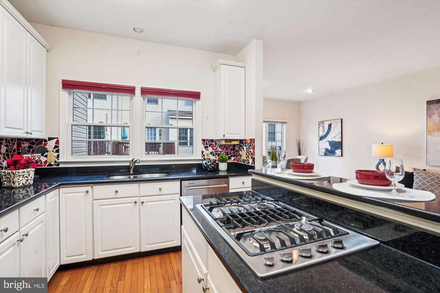 4153 KENTMERE SQ, FAIRFAX, Virginia 22030, 3 Bedrooms Bedrooms, ,2 BathroomsBathrooms,Residential,For sale,4153 KENTMERE SQ,VAFX2287410 MLS # VAFX2287410 4153 KENTMERE SQ, FAIRFAX, Virginia 22030, 3 Bedrooms Bedrooms, ,2 BathroomsBathrooms,Residential,For sale,4153 KENTMERE SQ,VAFX2287410 MLS # VAFX2287410