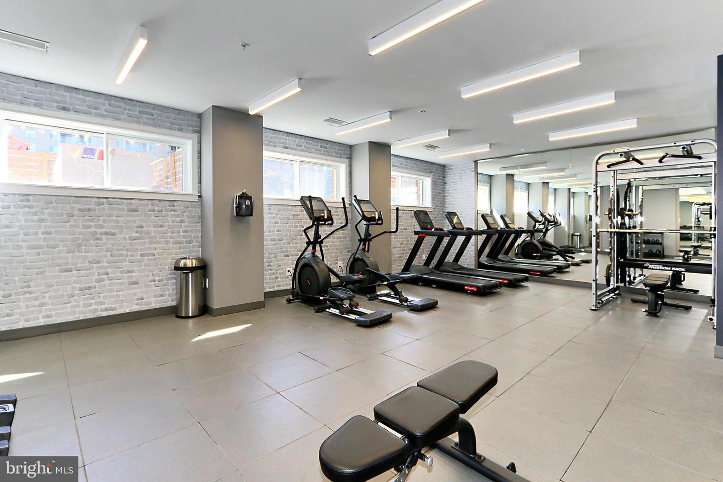 635 SLATERS LN #G-01, ALEXANDRIA, Virginia 22314, 2 Bedrooms Bedrooms, 4 Rooms Rooms,2 BathroomsBathrooms,Residential,For sale,635 SLATERS LN #G-01,VAAX2053494 MLS # VAAX2053494