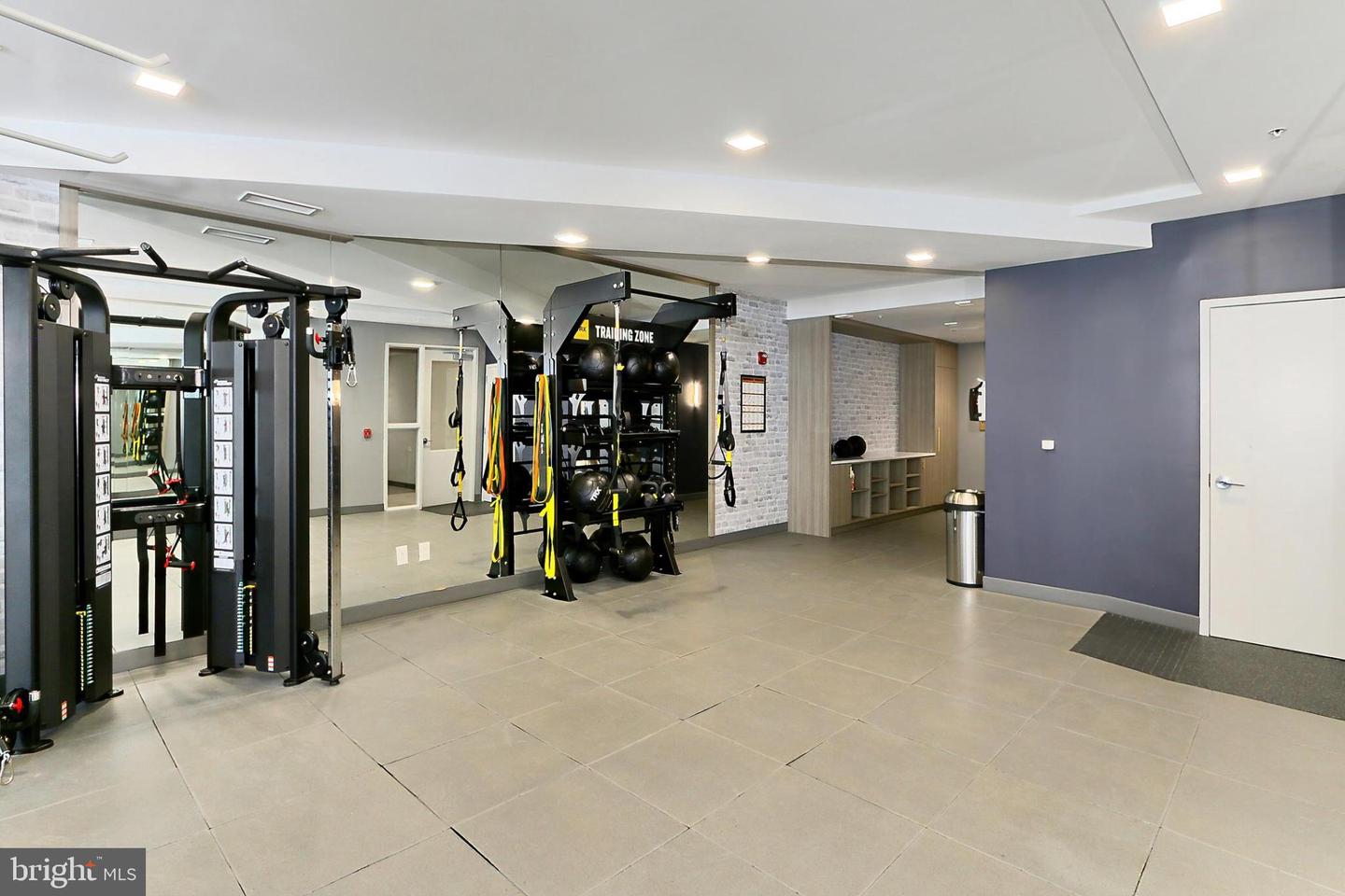 635 SLATERS LN #G-01, ALEXANDRIA, Virginia 22314, 1 Bedroom Bedrooms, 4 Rooms Rooms,2 BathroomsBathrooms,Residential,For sale,635 SLATERS LN #G-01,VAAX2053494 MLS # VAAX2053494