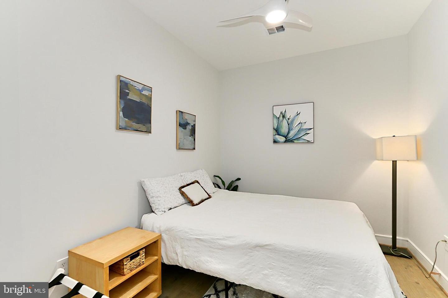 635 SLATERS LN #G-01, ALEXANDRIA, Virginia 22314, 2 Bedrooms Bedrooms, 4 Rooms Rooms,2 BathroomsBathrooms,Residential,For sale,635 SLATERS LN #G-01,VAAX2053494 MLS # VAAX2053494