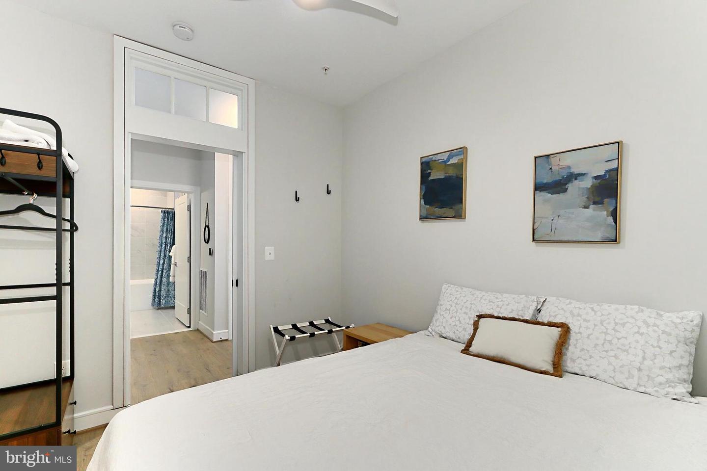 635 SLATERS LN #G-01, ALEXANDRIA, Virginia 22314, 2 Bedrooms Bedrooms, 4 Rooms Rooms,2 BathroomsBathrooms,Residential,For sale,635 SLATERS LN #G-01,VAAX2053494 MLS # VAAX2053494