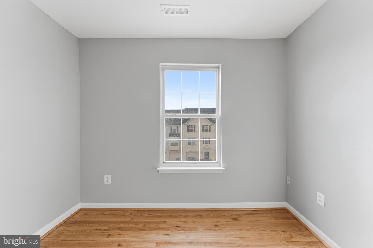 7989 FLAGER CIR, MANASSAS, Virginia 20109, 3 Bedrooms Bedrooms, ,2 BathroomsBathrooms,Residential,For sale,7989 FLAGER CIR,VAPW2111160 MLS # VAPW2111160 7989 FLAGER CIR, MANASSAS, Virginia 20109, 3 Bedrooms Bedrooms, ,2 BathroomsBathrooms,Residential,For sale,7989 FLAGER CIR,VAPW2111160 MLS # VAPW2111160