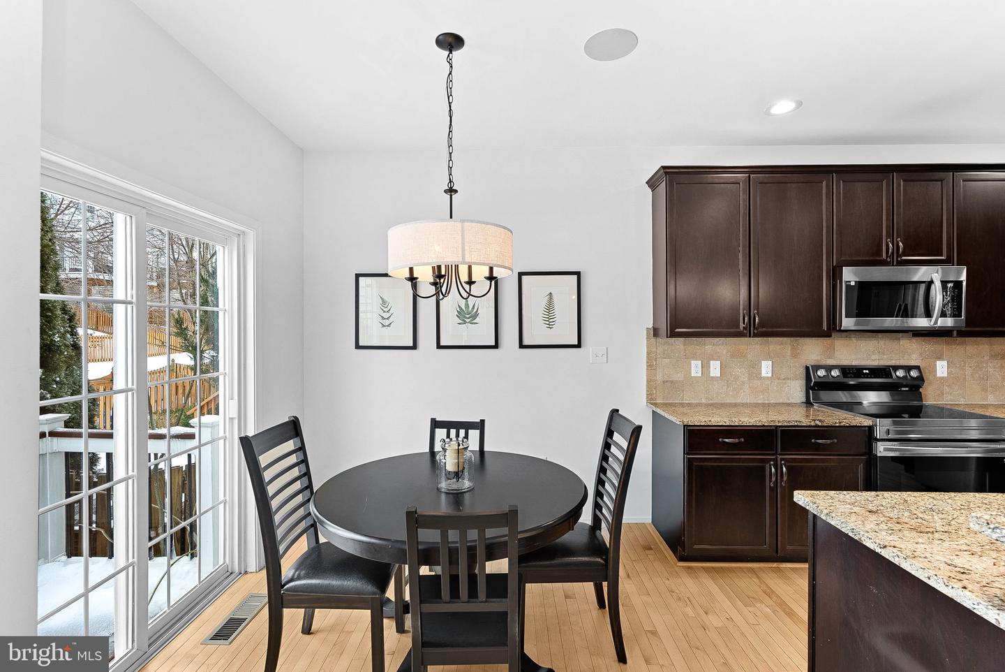 303 DUBLIN SQ, PURCELLVILLE, Virginia 20132, 3 Bedrooms Bedrooms, ,2 BathroomsBathrooms,Residential,For sale,303 DUBLIN SQ,VALO2114572 MLS # VALO2114572 303 DUBLIN SQ, PURCELLVILLE, Virginia 20132, 3 Bedrooms Bedrooms, ,2 BathroomsBathrooms,Residential,For sale,303 DUBLIN SQ,VALO2114572 MLS # VALO2114572