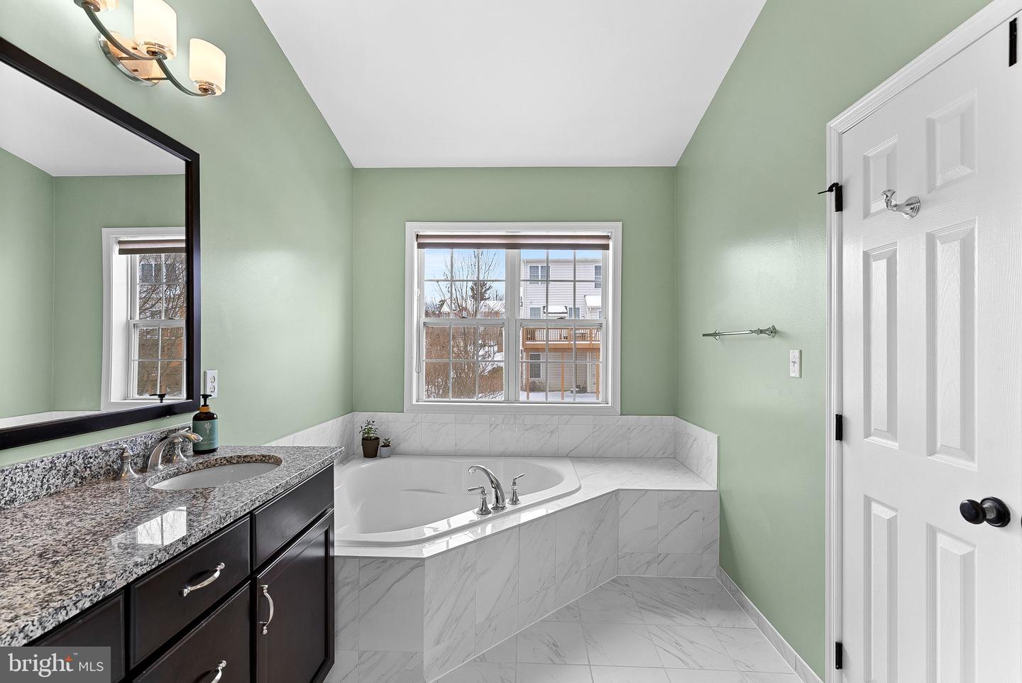 303 DUBLIN SQ, PURCELLVILLE, Virginia 20132, 3 Bedrooms Bedrooms, ,2 BathroomsBathrooms,Residential,For sale,303 DUBLIN SQ,VALO2114572 MLS # VALO2114572 303 DUBLIN SQ, PURCELLVILLE, Virginia 20132, 3 Bedrooms Bedrooms, ,2 BathroomsBathrooms,Residential,For sale,303 DUBLIN SQ,VALO2114572 MLS # VALO2114572