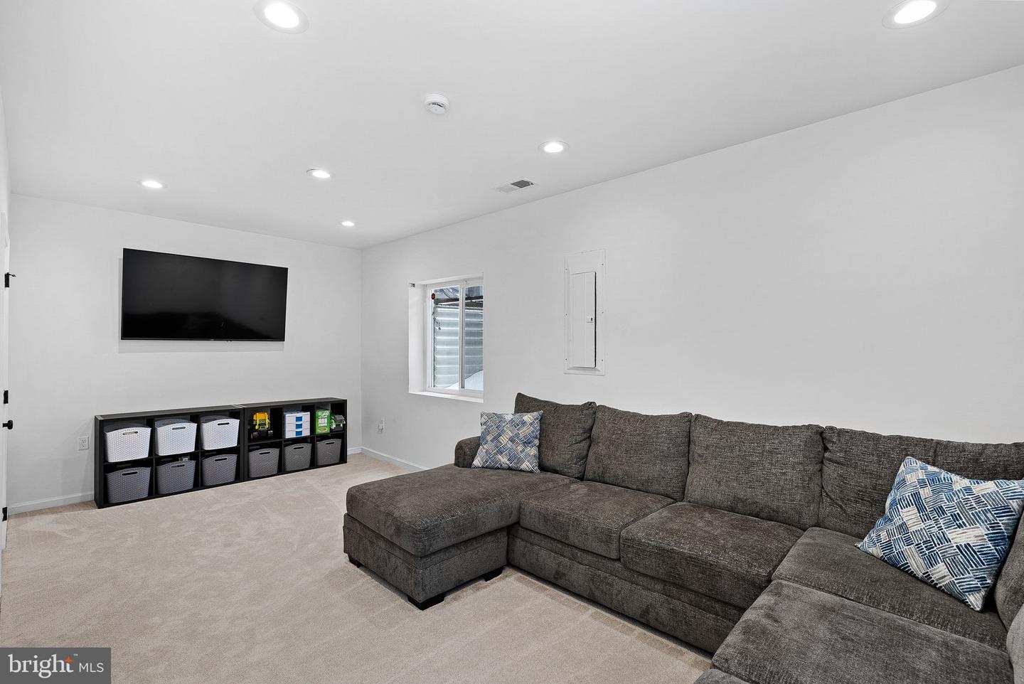 303 DUBLIN SQ, PURCELLVILLE, Virginia 20132, 3 Bedrooms Bedrooms, ,2 BathroomsBathrooms,Residential,For sale,303 DUBLIN SQ,VALO2114572 MLS # VALO2114572 303 DUBLIN SQ, PURCELLVILLE, Virginia 20132, 3 Bedrooms Bedrooms, ,2 BathroomsBathrooms,Residential,For sale,303 DUBLIN SQ,VALO2114572 MLS # VALO2114572