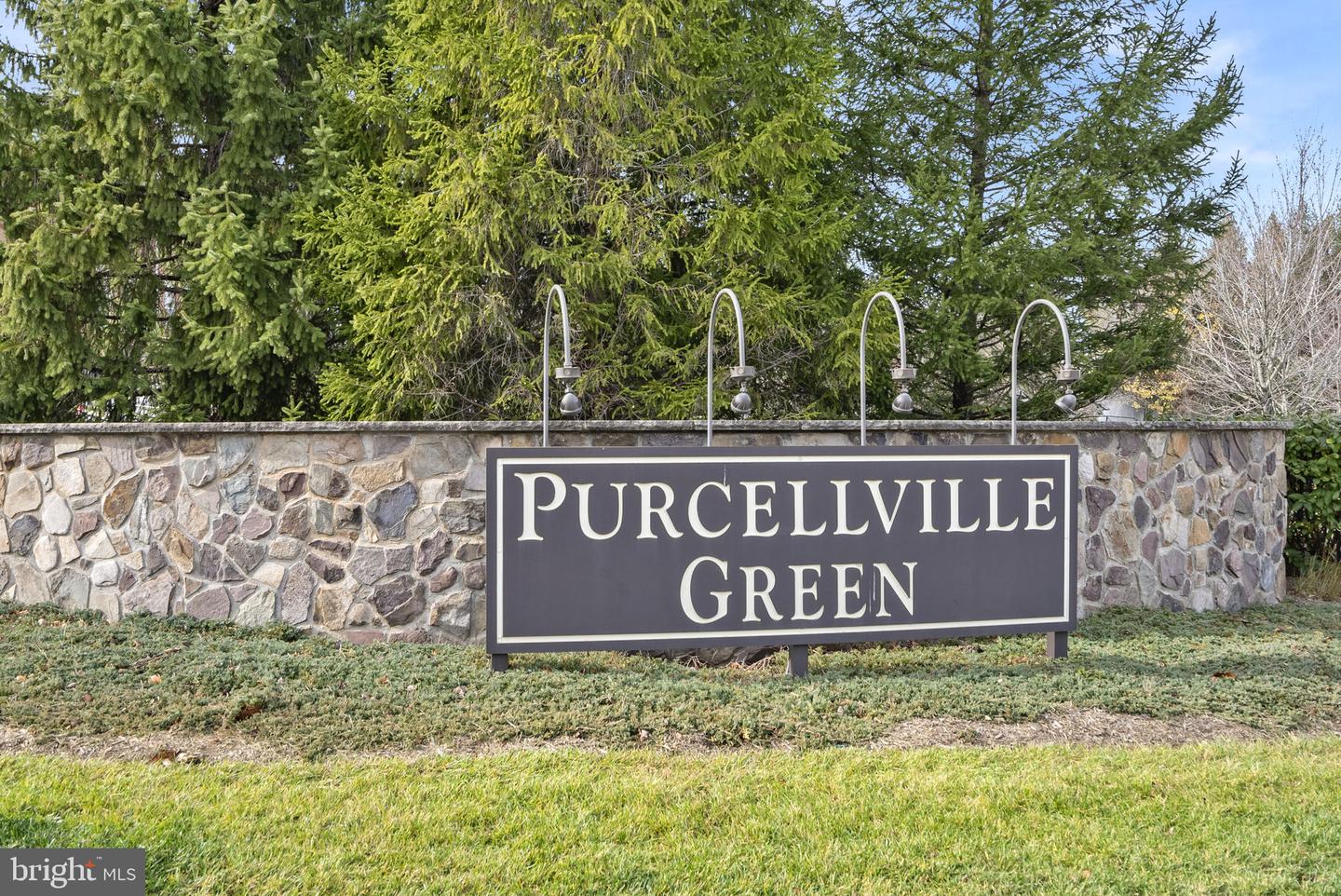 303 DUBLIN SQ, PURCELLVILLE, Virginia 20132, 3 Bedrooms Bedrooms, ,2 BathroomsBathrooms,Residential,For sale,303 DUBLIN SQ,VALO2114572 MLS # VALO2114572 303 DUBLIN SQ, PURCELLVILLE, Virginia 20132, 3 Bedrooms Bedrooms, ,2 BathroomsBathrooms,Residential,For sale,303 DUBLIN SQ,VALO2114572 MLS # VALO2114572