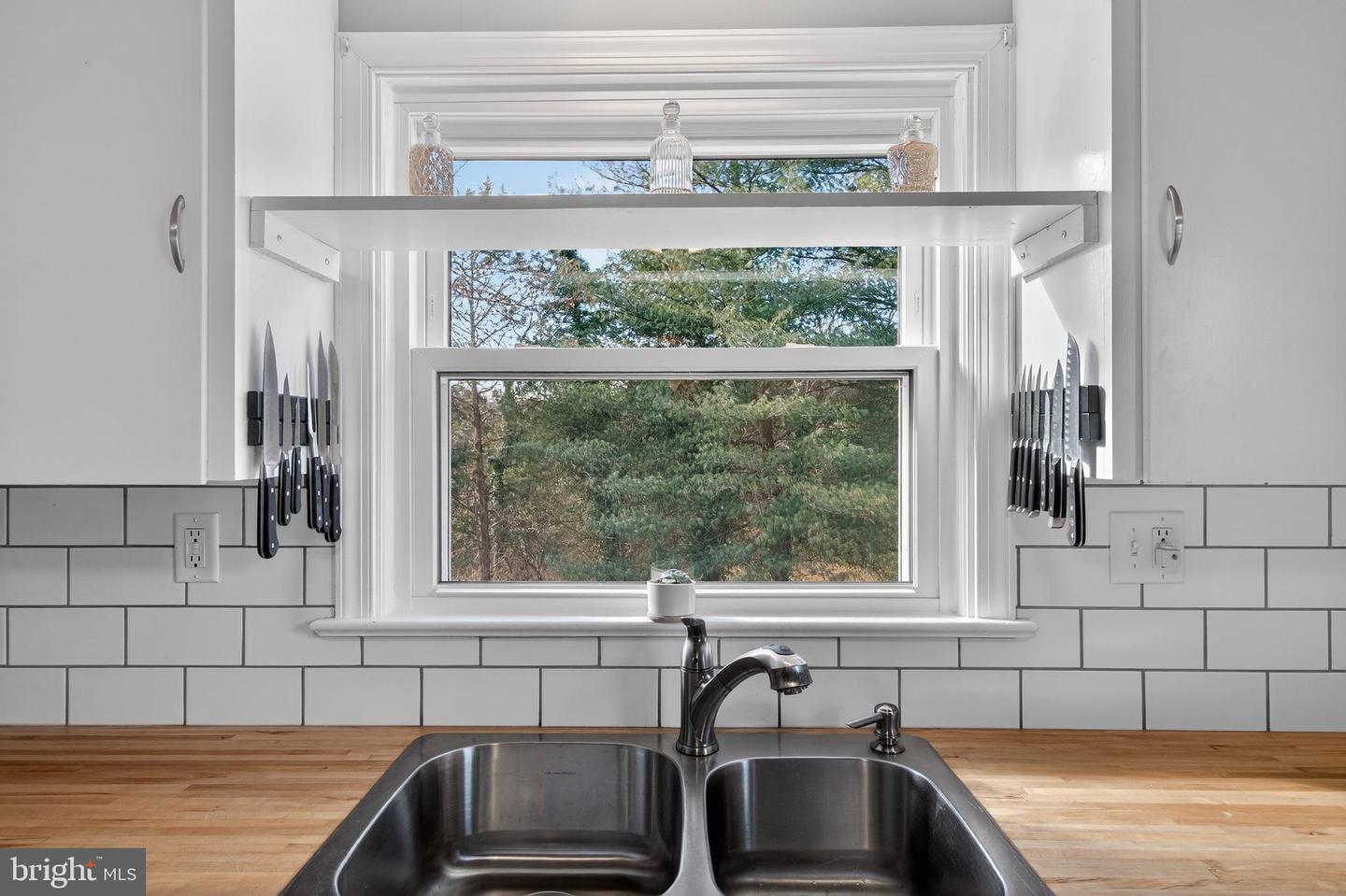 110 HIGHLAND CT, LURAY, Virginia 22835, 3 Bedrooms Bedrooms, ,2 BathroomsBathrooms,Residential,For sale,110 HIGHLAND CT,VAPA2005936 MLS # VAPA2005936