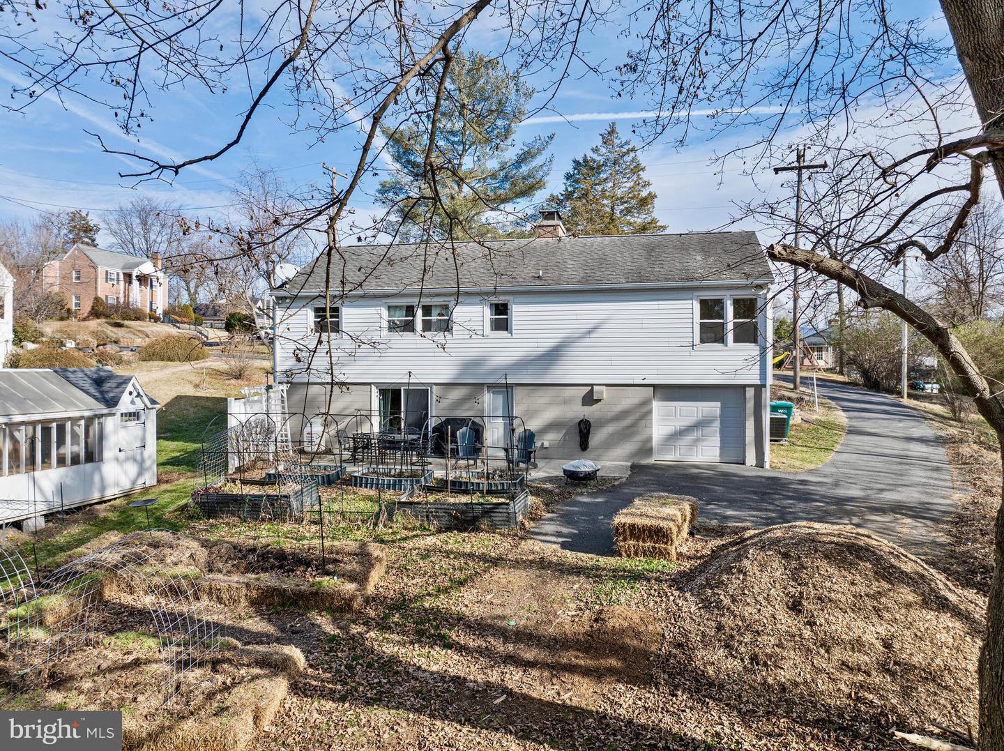 110 HIGHLAND CT, LURAY, Virginia 22835, 3 Bedrooms Bedrooms, ,2 BathroomsBathrooms,Residential,For sale,110 HIGHLAND CT,VAPA2005936 MLS # VAPA2005936