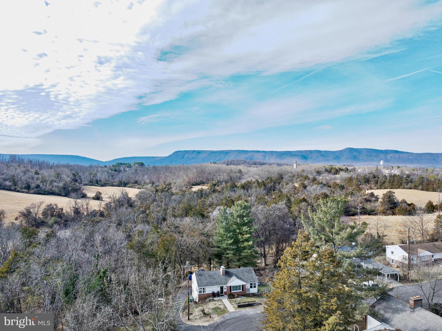 110 HIGHLAND CT, LURAY, Virginia 22835, 3 Bedrooms Bedrooms, ,2 BathroomsBathrooms,Residential,For sale,110 HIGHLAND CT,VAPA2005936 MLS # VAPA2005936