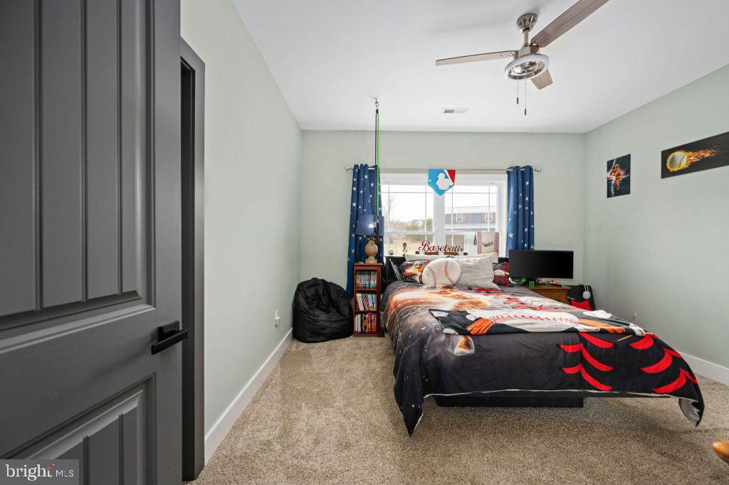 7803 FITZHUGH LN, KING GEORGE, Virginia 22485, 4 Bedrooms Bedrooms, ,3 BathroomsBathrooms,Residential,For sale,7803 FITZHUGH LN,VAKG2007556 MLS # VAKG2007556