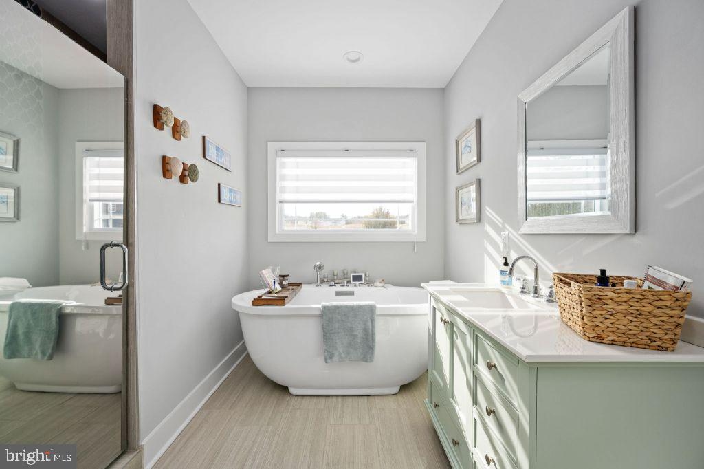 7803 FITZHUGH LN, KING GEORGE, Virginia 22485, 4 Bedrooms Bedrooms, ,3 BathroomsBathrooms,Residential,For sale,7803 FITZHUGH LN,VAKG2007556 MLS # VAKG2007556