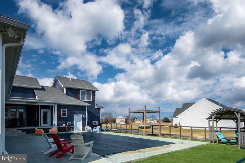 7803 FITZHUGH LN, KING GEORGE, Virginia 22485, 4 Bedrooms Bedrooms, ,3 BathroomsBathrooms,Residential,For sale,7803 FITZHUGH LN,VAKG2007556 MLS # VAKG2007556