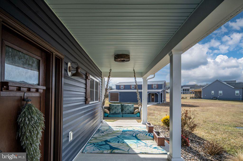 7803 FITZHUGH LN, KING GEORGE, Virginia 22485, 4 Bedrooms Bedrooms, ,3 BathroomsBathrooms,Residential,For sale,7803 FITZHUGH LN,VAKG2007556 MLS # VAKG2007556