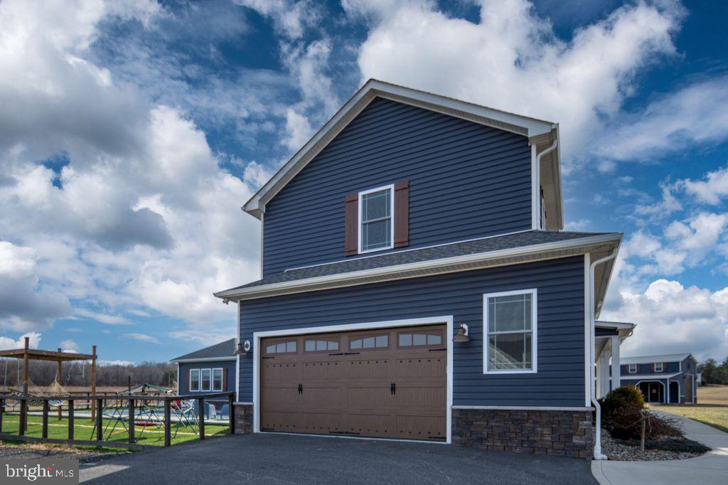 7803 FITZHUGH LN, KING GEORGE, Virginia 22485, 4 Bedrooms Bedrooms, ,3 BathroomsBathrooms,Residential,For sale,7803 FITZHUGH LN,VAKG2007556 MLS # VAKG2007556