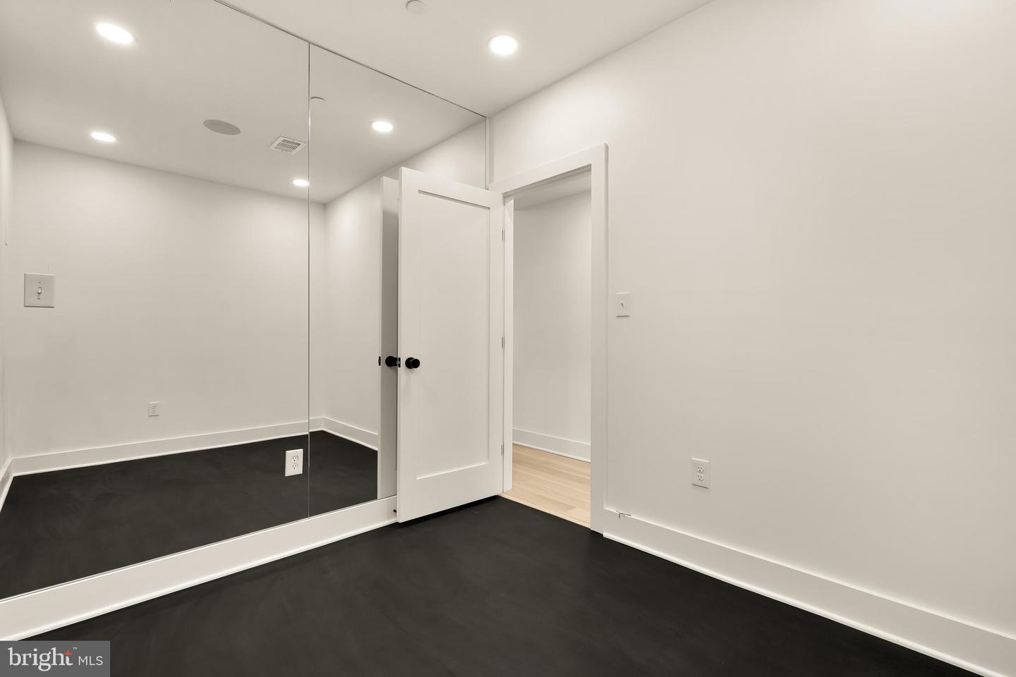 1706 BAY ST SE, WASHINGTON, District Of Columbia 20003, 4 Bedrooms Bedrooms, ,4 BathroomsBathrooms,Residential,For sale,1706 BAY ST SE,DCDC2243134 MLS # DCDC2243134 1706 BAY ST SE, WASHINGTON, District Of Columbia 20003, 4 Bedrooms Bedrooms, ,4 BathroomsBathrooms,Residential,For sale,1706 BAY ST SE,DCDC2243134 MLS # DCDC2243134