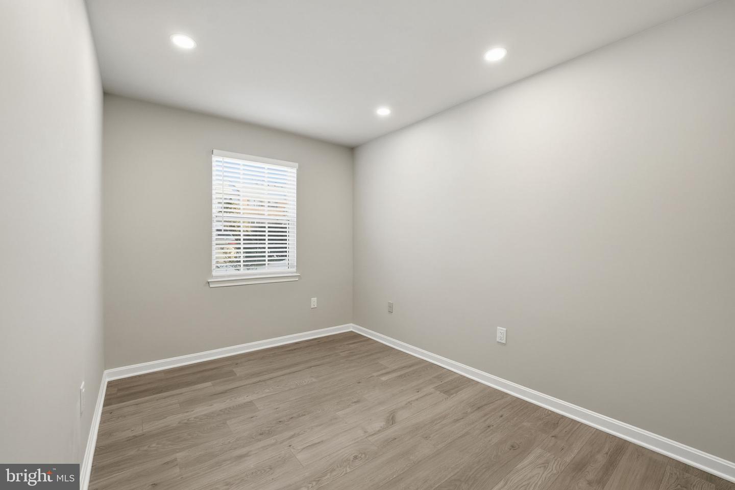 2788 MARSALA CT, WOODBRIDGE, Virginia 22192, 2 Bedrooms Bedrooms, ,2 BathroomsBathrooms,Residential,For sale,2788 MARSALA CT,VAPW2111256 MLS # VAPW2111256