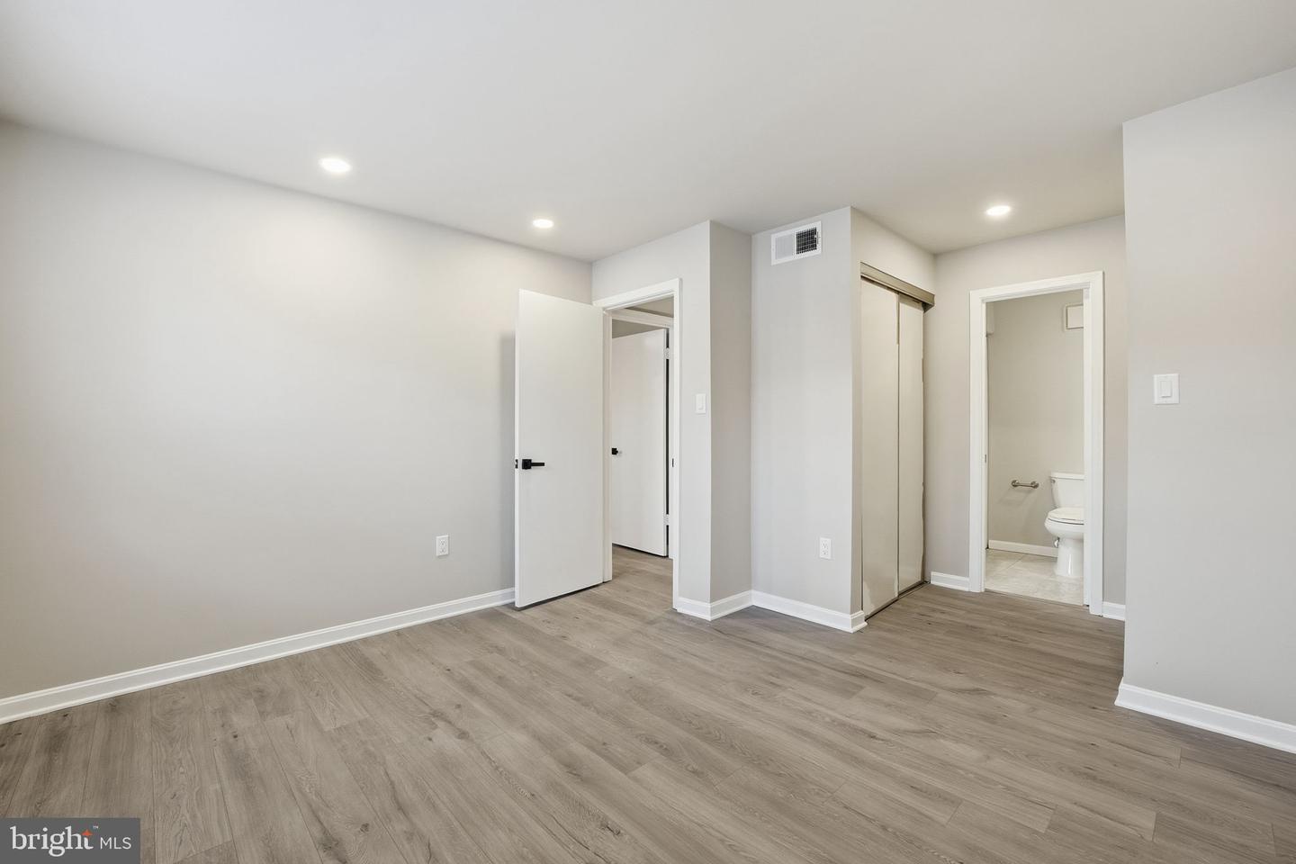 2788 MARSALA CT, WOODBRIDGE, Virginia 22192, 2 Bedrooms Bedrooms, ,2 BathroomsBathrooms,Residential,For sale,2788 MARSALA CT,VAPW2111256 MLS # VAPW2111256