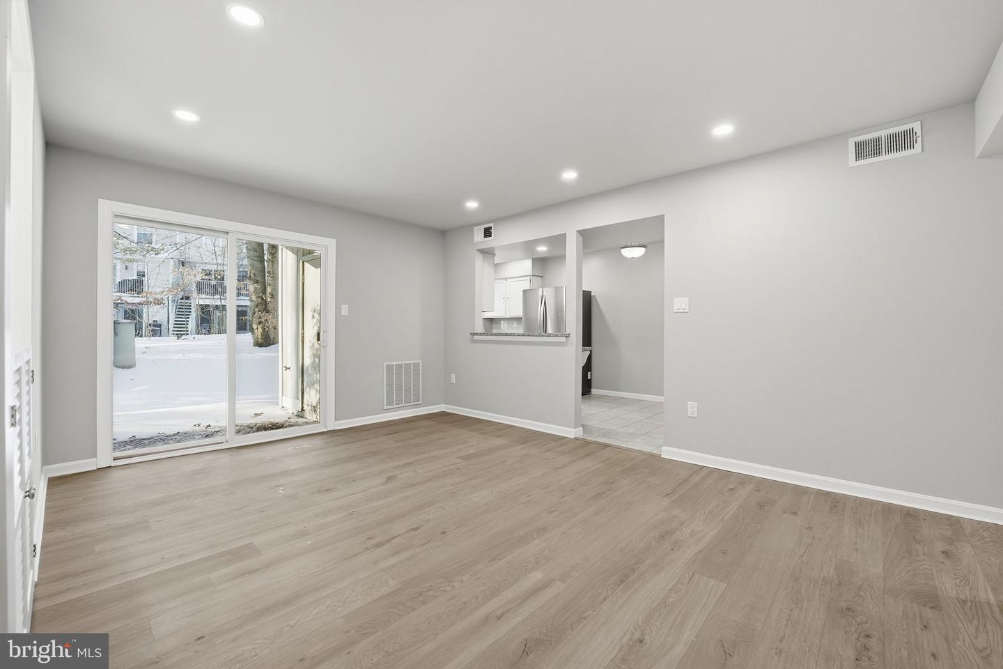 2788 MARSALA CT, WOODBRIDGE, Virginia 22192, 2 Bedrooms Bedrooms, ,2 BathroomsBathrooms,Residential,For sale,2788 MARSALA CT,VAPW2111256 MLS # VAPW2111256