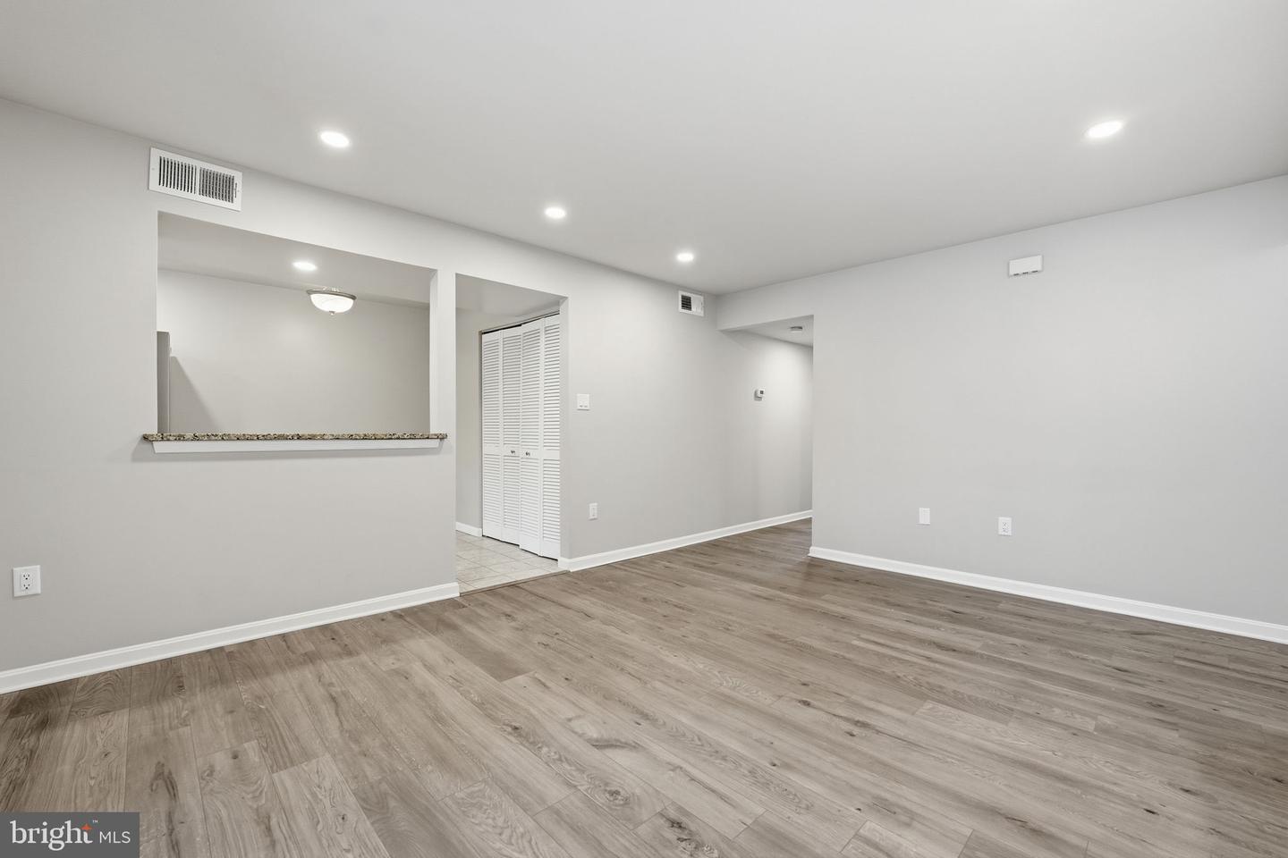 2788 MARSALA CT, WOODBRIDGE, Virginia 22192, 2 Bedrooms Bedrooms, ,2 BathroomsBathrooms,Residential,For sale,2788 MARSALA CT,VAPW2111256 MLS # VAPW2111256