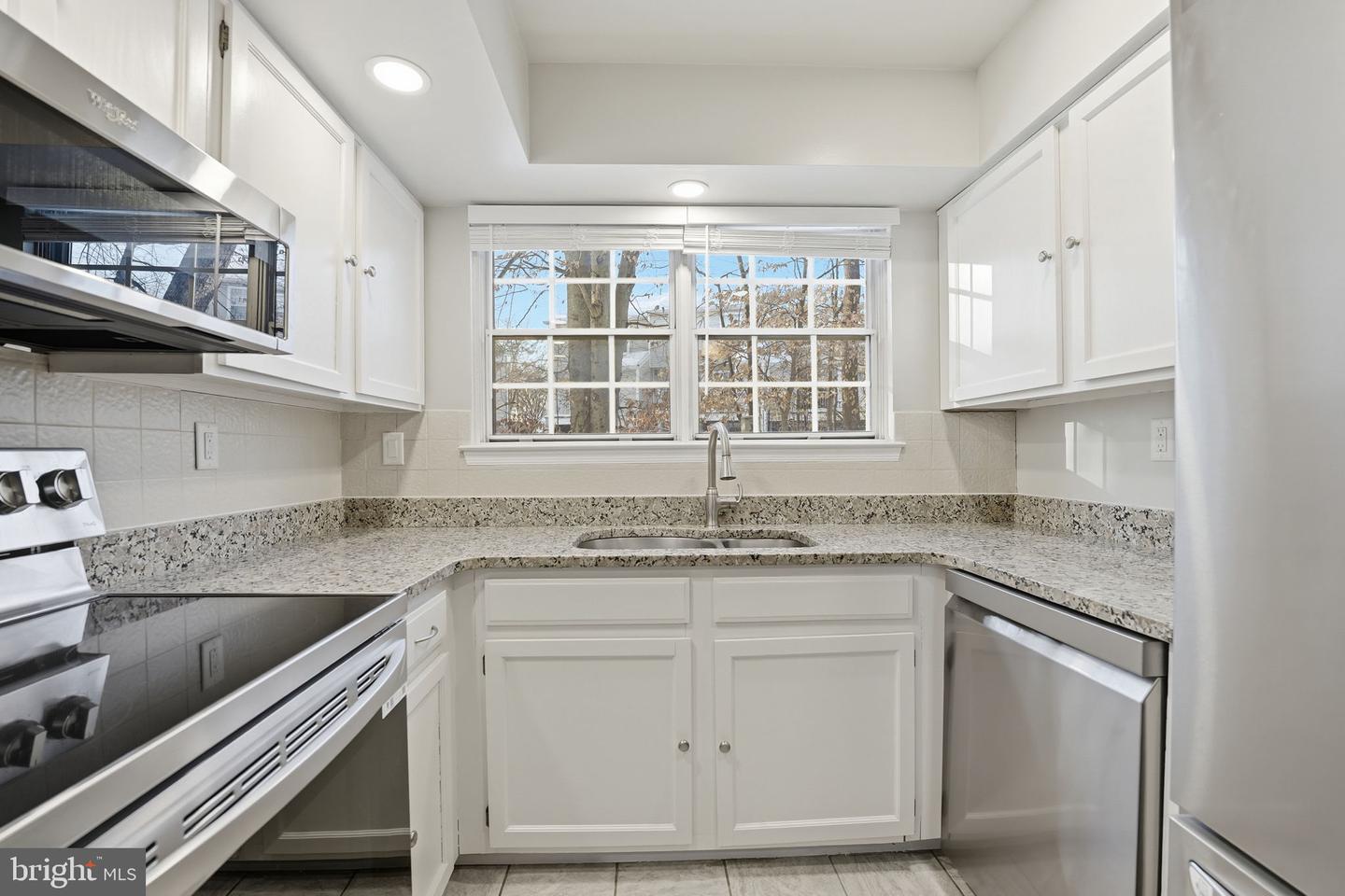 2788 MARSALA CT, WOODBRIDGE, Virginia 22192, 2 Bedrooms Bedrooms, ,2 BathroomsBathrooms,Residential,For sale,2788 MARSALA CT,VAPW2111256 MLS # VAPW2111256