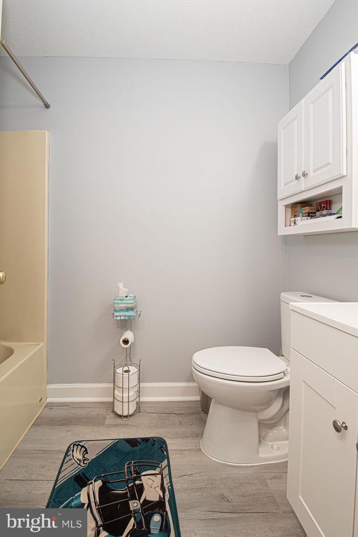 173 RED ROBIN LN, LINDEN, Virginia 22642, 3 Bedrooms Bedrooms, ,3 BathroomsBathrooms,Residential,For sale,173 RED ROBIN LN,VAWR2013238 MLS # VAWR2013238 173 RED ROBIN LN, LINDEN, Virginia 22642, 3 Bedrooms Bedrooms, ,3 BathroomsBathrooms,Residential,For sale,173 RED ROBIN LN,VAWR2013238 MLS # VAWR2013238