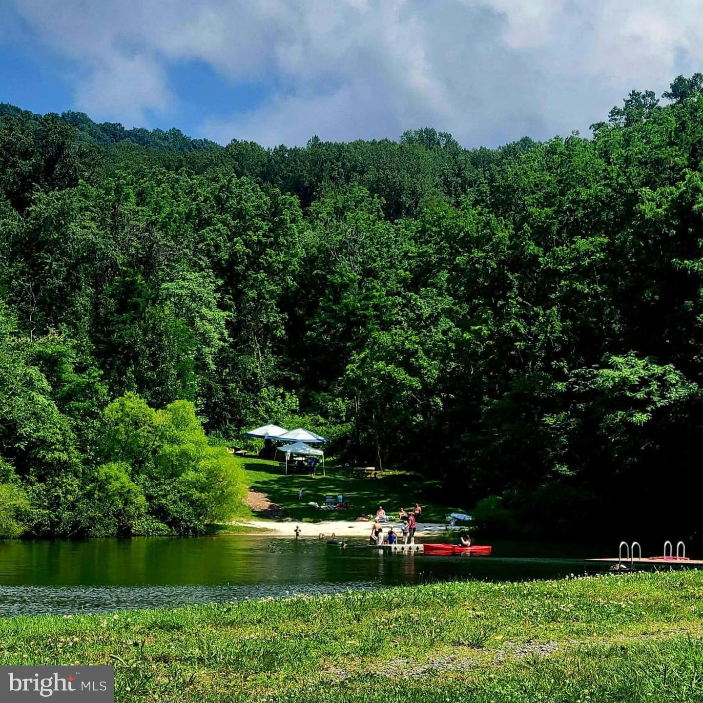 173 RED ROBIN LN, LINDEN, Virginia 22642, 3 Bedrooms Bedrooms, ,3 BathroomsBathrooms,Residential,For sale,173 RED ROBIN LN,VAWR2013238 MLS # VAWR2013238 173 RED ROBIN LN, LINDEN, Virginia 22642, 3 Bedrooms Bedrooms, ,3 BathroomsBathrooms,Residential,For sale,173 RED ROBIN LN,VAWR2013238 MLS # VAWR2013238