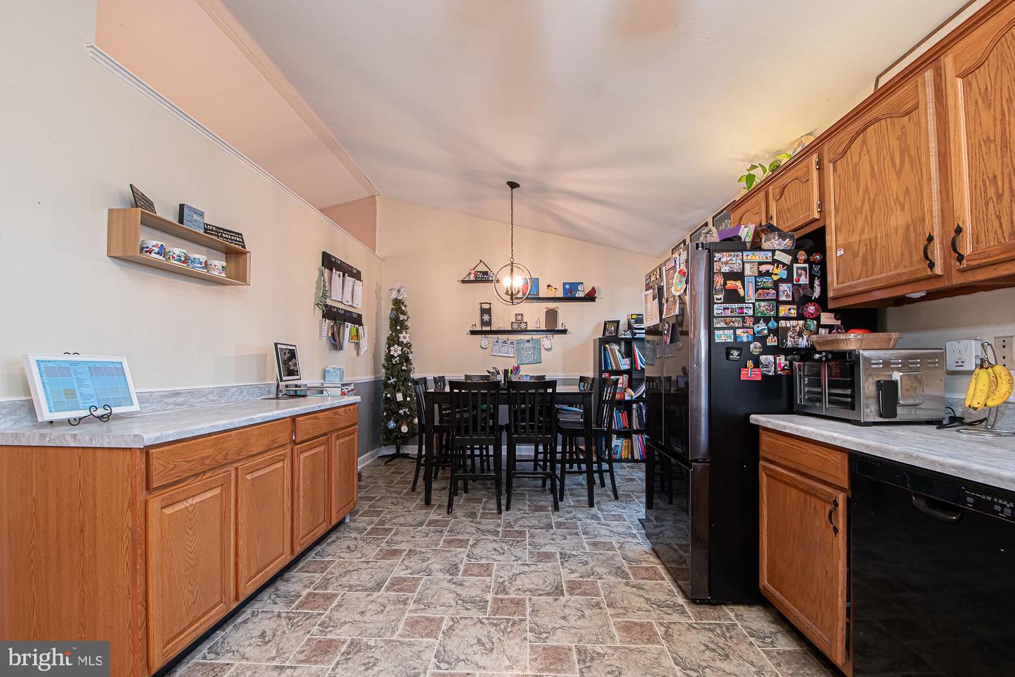 173 RED ROBIN LN, LINDEN, Virginia 22642, 3 Bedrooms Bedrooms, ,3 BathroomsBathrooms,Residential,For sale,173 RED ROBIN LN,VAWR2013238 MLS # VAWR2013238 173 RED ROBIN LN, LINDEN, Virginia 22642, 3 Bedrooms Bedrooms, ,3 BathroomsBathrooms,Residential,For sale,173 RED ROBIN LN,VAWR2013238 MLS # VAWR2013238