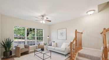 6103 ASTER HAVEN CIR, HAYMARKET, Virginia 20169, 3 Bedrooms Bedrooms, ,2 BathroomsBathrooms,Residential,For sale,6103 ASTER HAVEN CIR,VAPW2111278 MLS # VAPW2111278