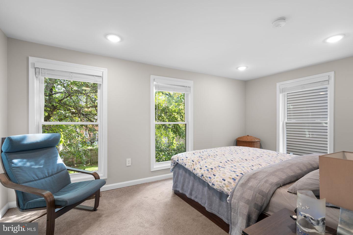 1015 48TH ST NE, WASHINGTON, District Of Columbia 20019, 3 Bedrooms Bedrooms, ,2 BathroomsBathrooms,Residential,For sale,1015 48TH ST NE,DCDC2243296 MLS # DCDC2243296