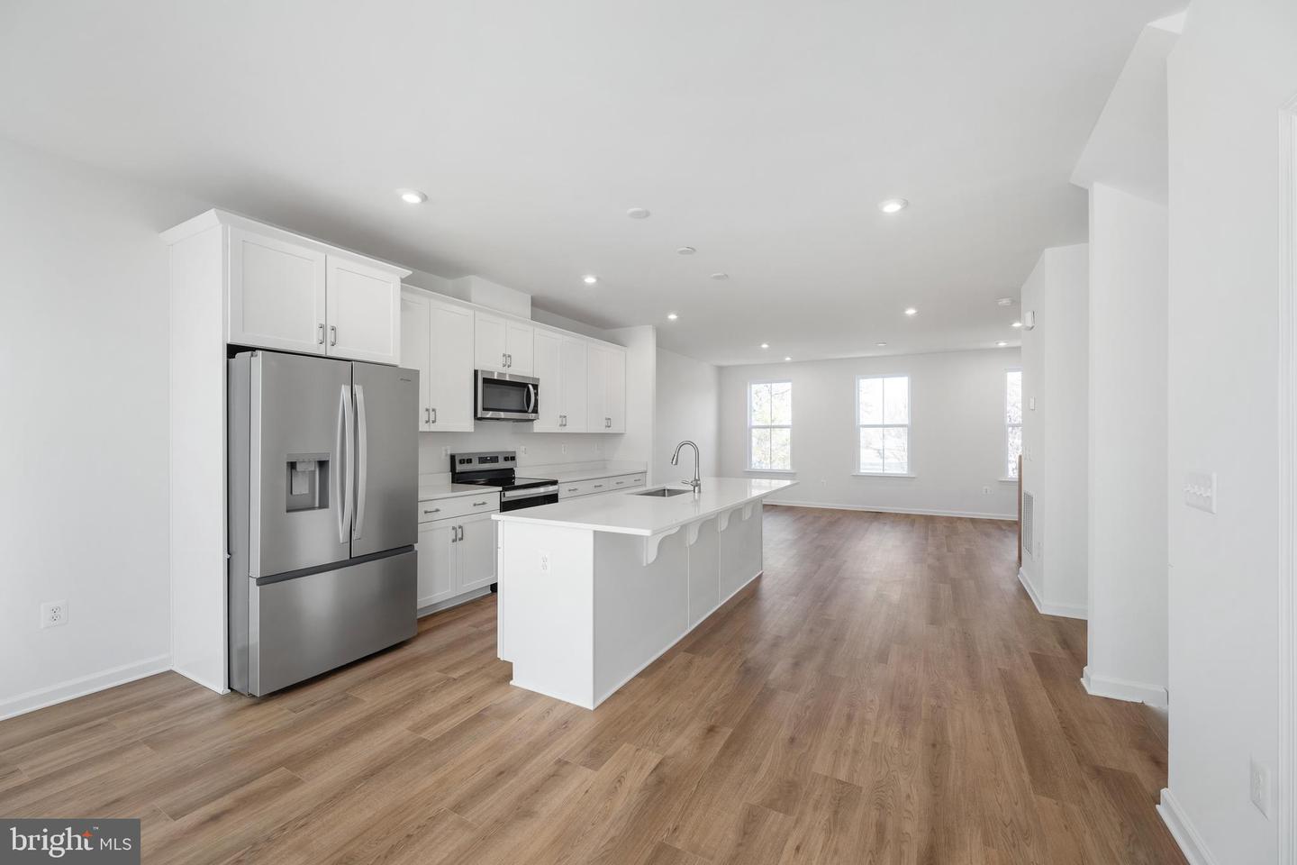 10165 QUEENS WAY, MANASSAS, Virginia 20110, 4 Bedrooms Bedrooms, ,3 BathroomsBathrooms,Residential,For sale,10165 QUEENS WAY,VAMN2010026 MLS # VAMN2010026