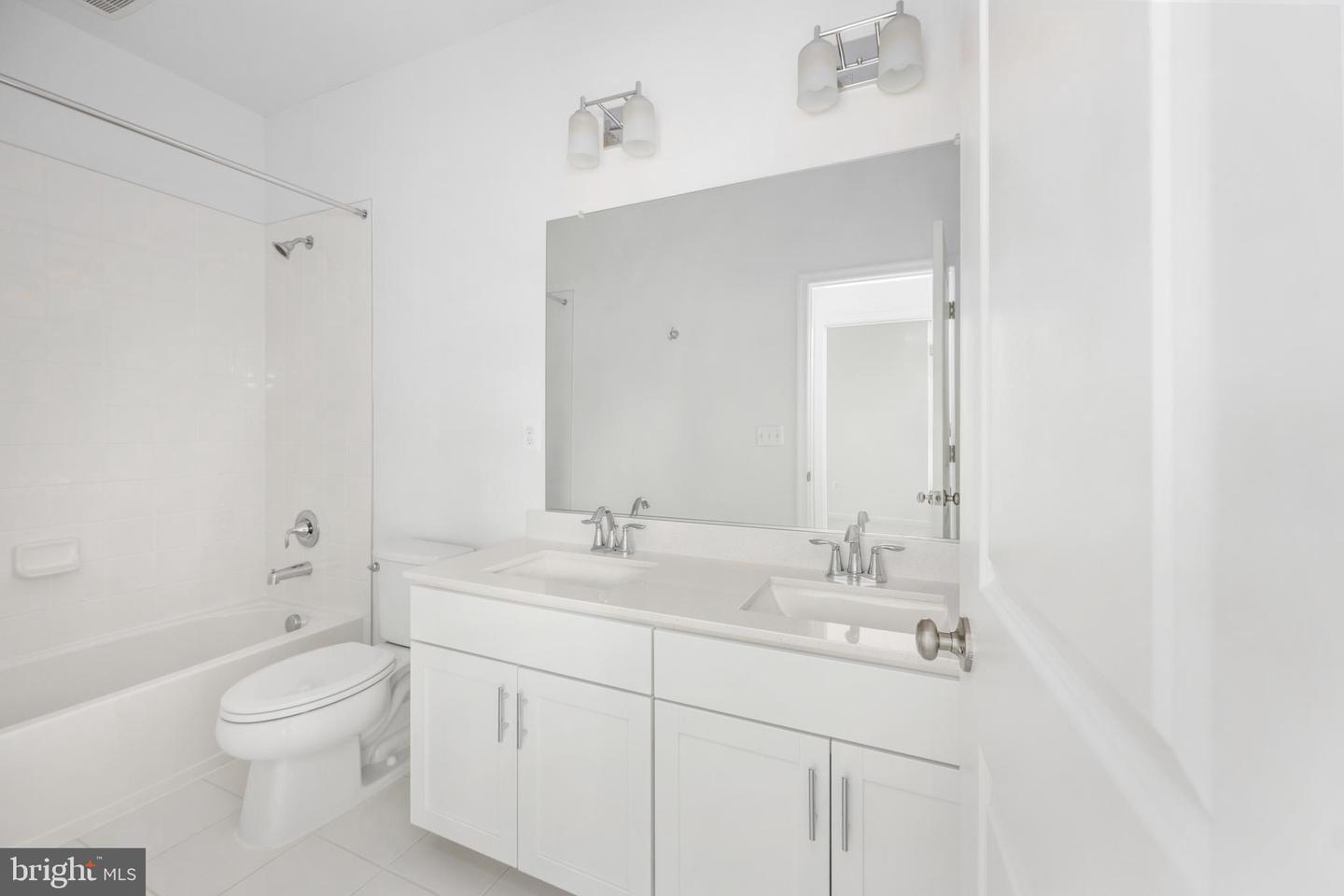 10165 QUEENS WAY, MANASSAS, Virginia 20110, 4 Bedrooms Bedrooms, ,3 BathroomsBathrooms,Residential,For sale,10165 QUEENS WAY,VAMN2010026 MLS # VAMN2010026