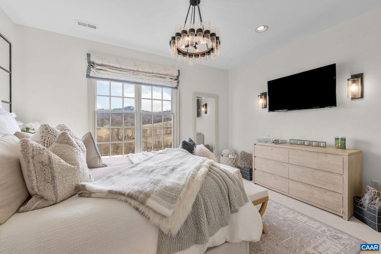 585 RAGGED MOUNTAIN DR, CHARLOTTESVILLE, Virginia 22903, 5 Bedrooms Bedrooms, ,5 BathroomsBathrooms,Residential,For sale,585 RAGGED MOUNTAIN DR,672826 MLS # 672826 585 RAGGED MOUNTAIN DR, CHARLOTTESVILLE, Virginia 22903, 5 Bedrooms Bedrooms, ,5 BathroomsBathrooms,Residential,For sale,585 RAGGED MOUNTAIN DR,672826 MLS # 672826