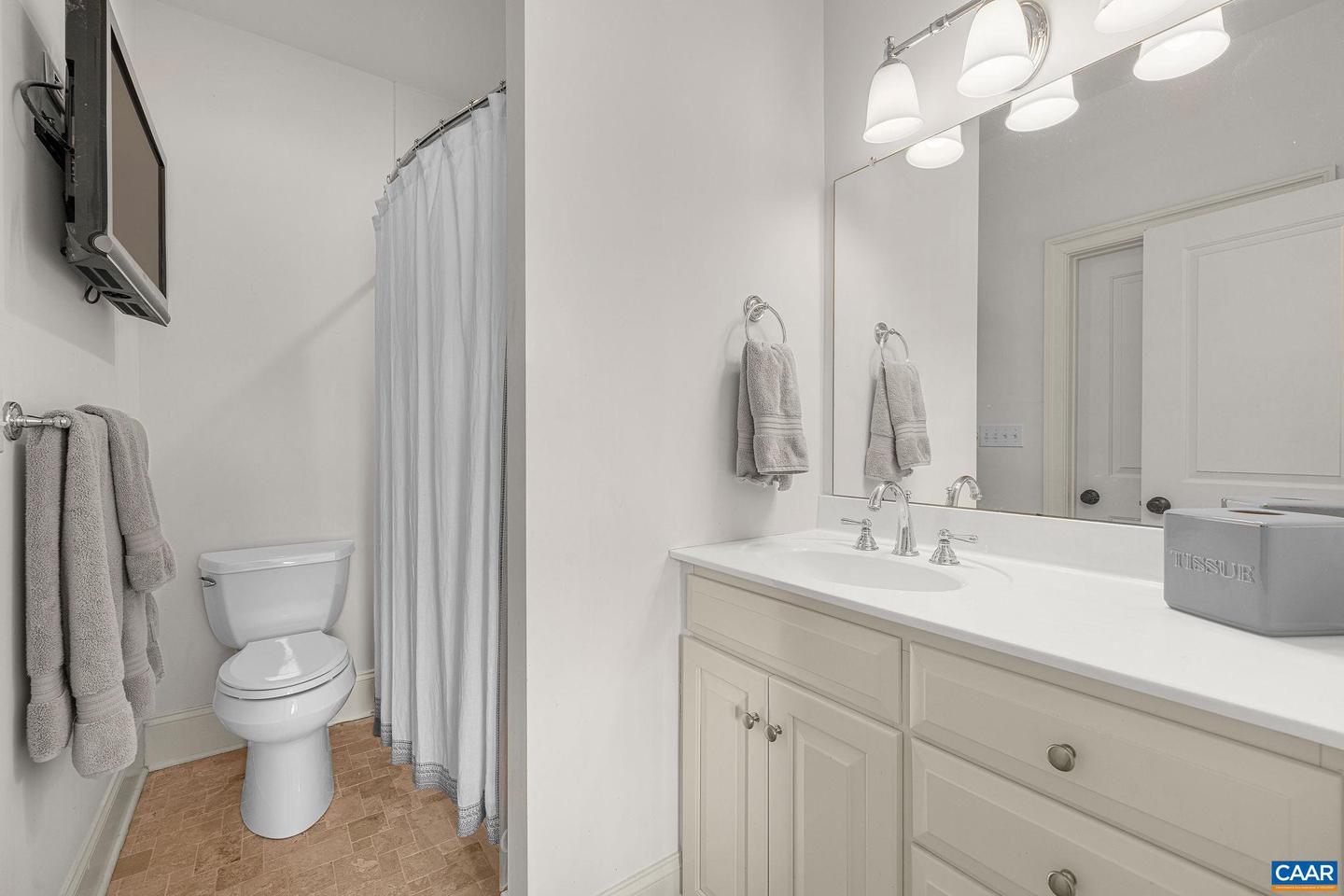 585 RAGGED MOUNTAIN DR, CHARLOTTESVILLE, Virginia 22903, 5 Bedrooms Bedrooms, ,5 BathroomsBathrooms,Residential,For sale,585 RAGGED MOUNTAIN DR,672826 MLS # 672826 585 RAGGED MOUNTAIN DR, CHARLOTTESVILLE, Virginia 22903, 5 Bedrooms Bedrooms, ,5 BathroomsBathrooms,Residential,For sale,585 RAGGED MOUNTAIN DR,672826 MLS # 672826