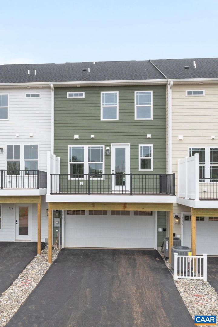 135 PARK RIDGE DR, CROZET, Virginia 22932, 3 Bedrooms Bedrooms, ,2 BathroomsBathrooms,Residential,For sale,135 PARK RIDGE DR,672830 MLS # 672830