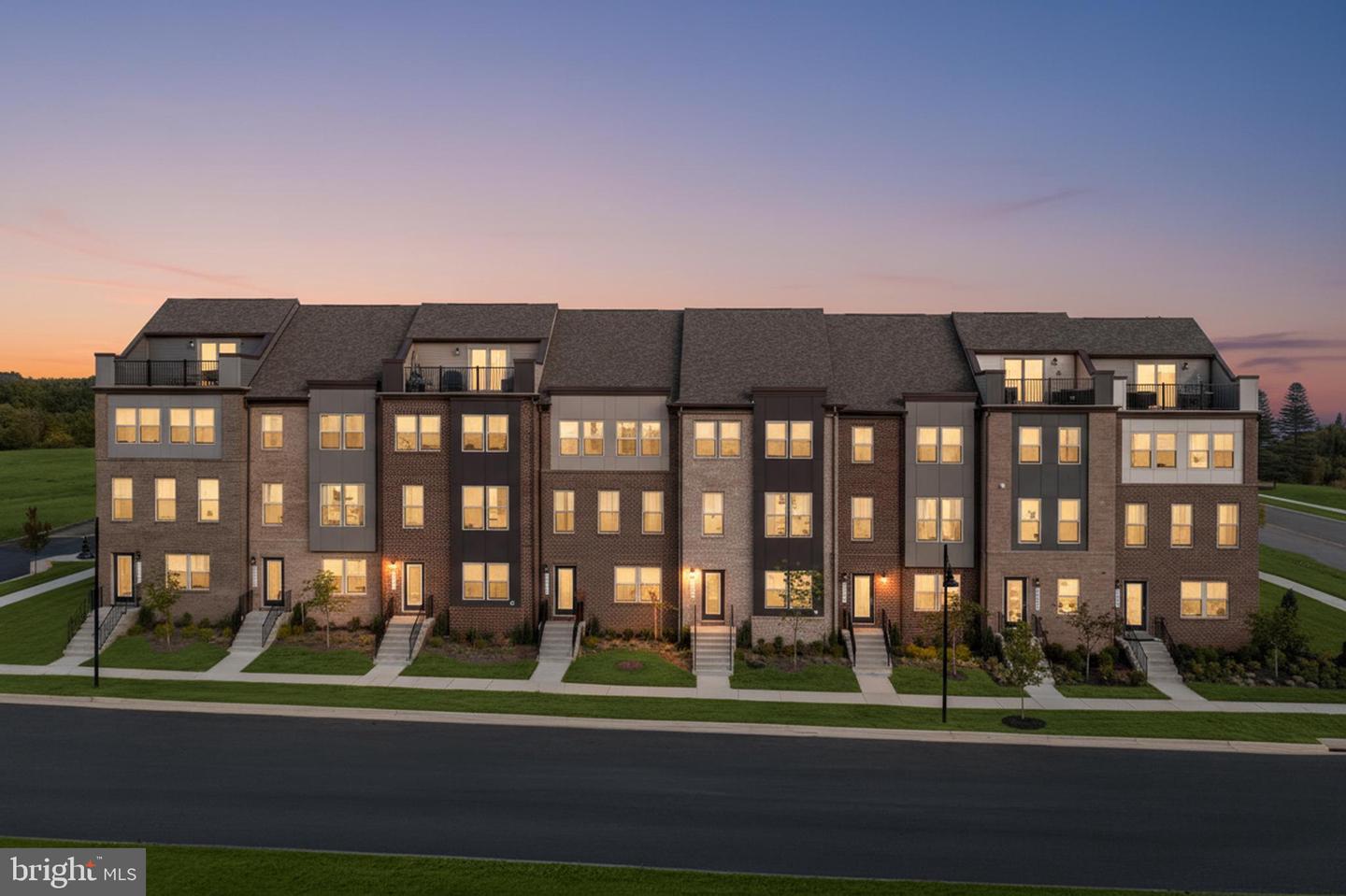 8658 LOVELACE ST, MANASSAS, Virginia 20109, 3 Bedrooms Bedrooms, ,2 BathroomsBathrooms,Residential,For sale,8658 LOVELACE ST,VAPW2111290 MLS # VAPW2111290