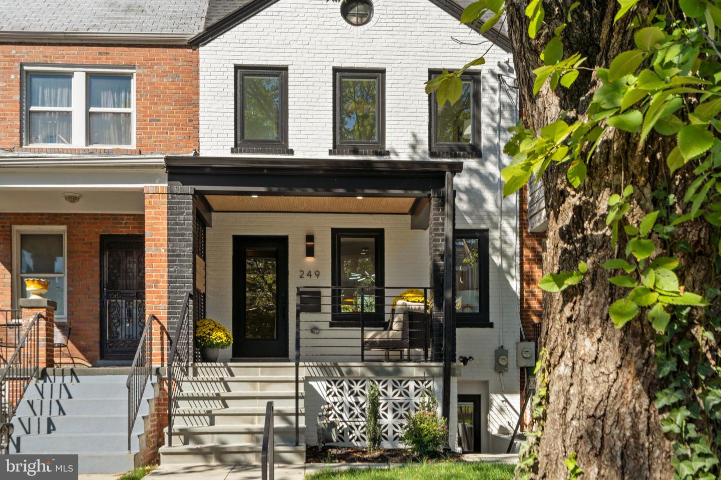 249 GALLATIN ST NW, WASHINGTON, District Of Columbia 20011, 4 Bedrooms Bedrooms, ,3 BathroomsBathrooms,Residential,For sale,249 GALLATIN ST NW,DCDC2243370 MLS # DCDC2243370