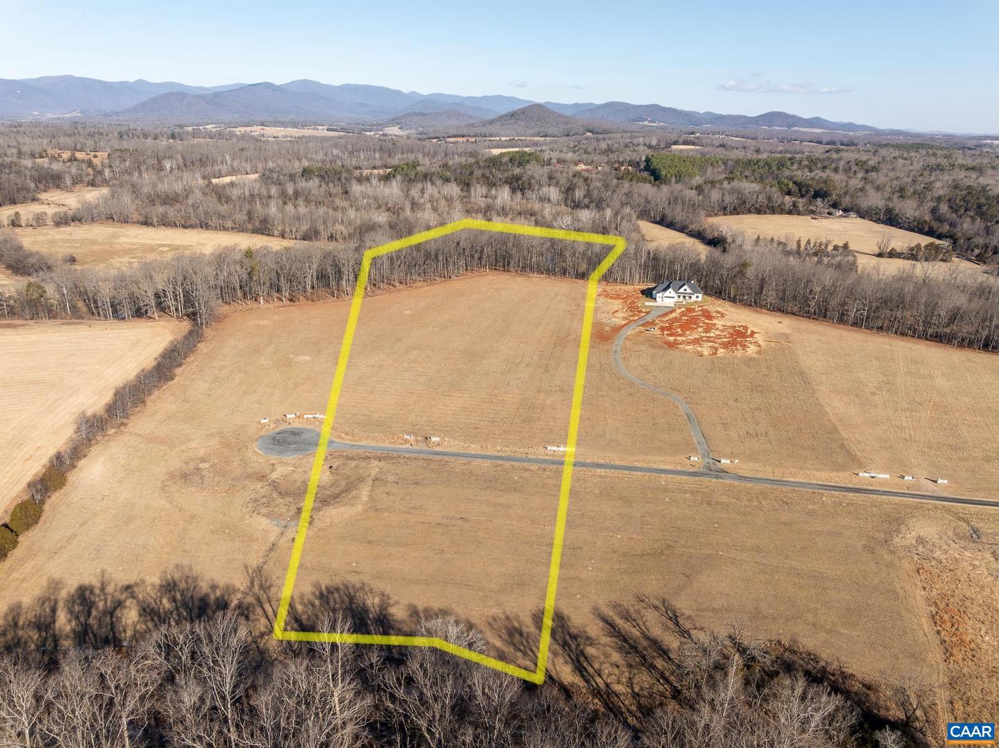 18 GRANGE COMMONS RIDGE #18, RUCKERSVILLE, Virginia 22968, 4 Bedrooms Bedrooms, ,3 BathroomsBathrooms,Residential,For sale,18 GRANGE COMMONS RIDGE #18,672832 MLS # 672832