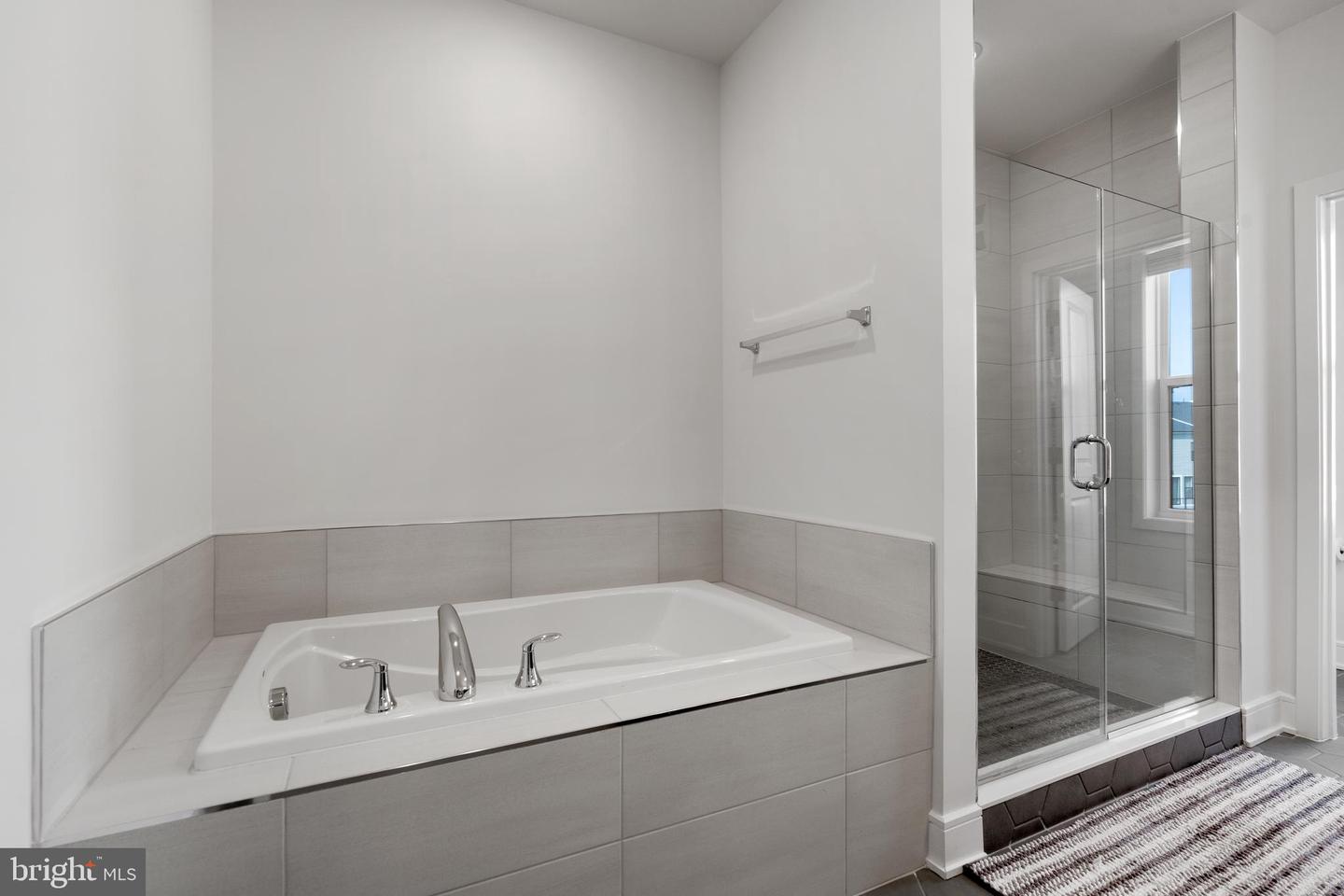 43376 FARRINGDON SQ, BROADLANDS, Virginia 20148, 3 Bedrooms Bedrooms, ,2 BathroomsBathrooms,Residential,For sale,43376 FARRINGDON SQ,VALO2114726 MLS # VALO2114726 43376 FARRINGDON SQ, BROADLANDS, Virginia 20148, 3 Bedrooms Bedrooms, ,2 BathroomsBathrooms,Residential,For sale,43376 FARRINGDON SQ,VALO2114726 MLS # VALO2114726