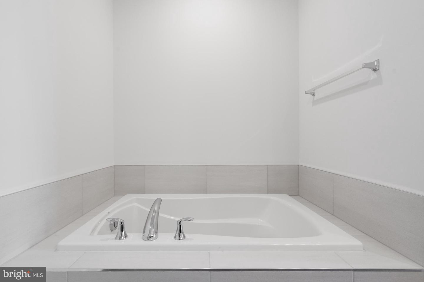 43376 FARRINGDON SQ, BROADLANDS, Virginia 20148, 3 Bedrooms Bedrooms, ,2 BathroomsBathrooms,Residential,For sale,43376 FARRINGDON SQ,VALO2114726 MLS # VALO2114726 43376 FARRINGDON SQ, BROADLANDS, Virginia 20148, 3 Bedrooms Bedrooms, ,2 BathroomsBathrooms,Residential,For sale,43376 FARRINGDON SQ,VALO2114726 MLS # VALO2114726