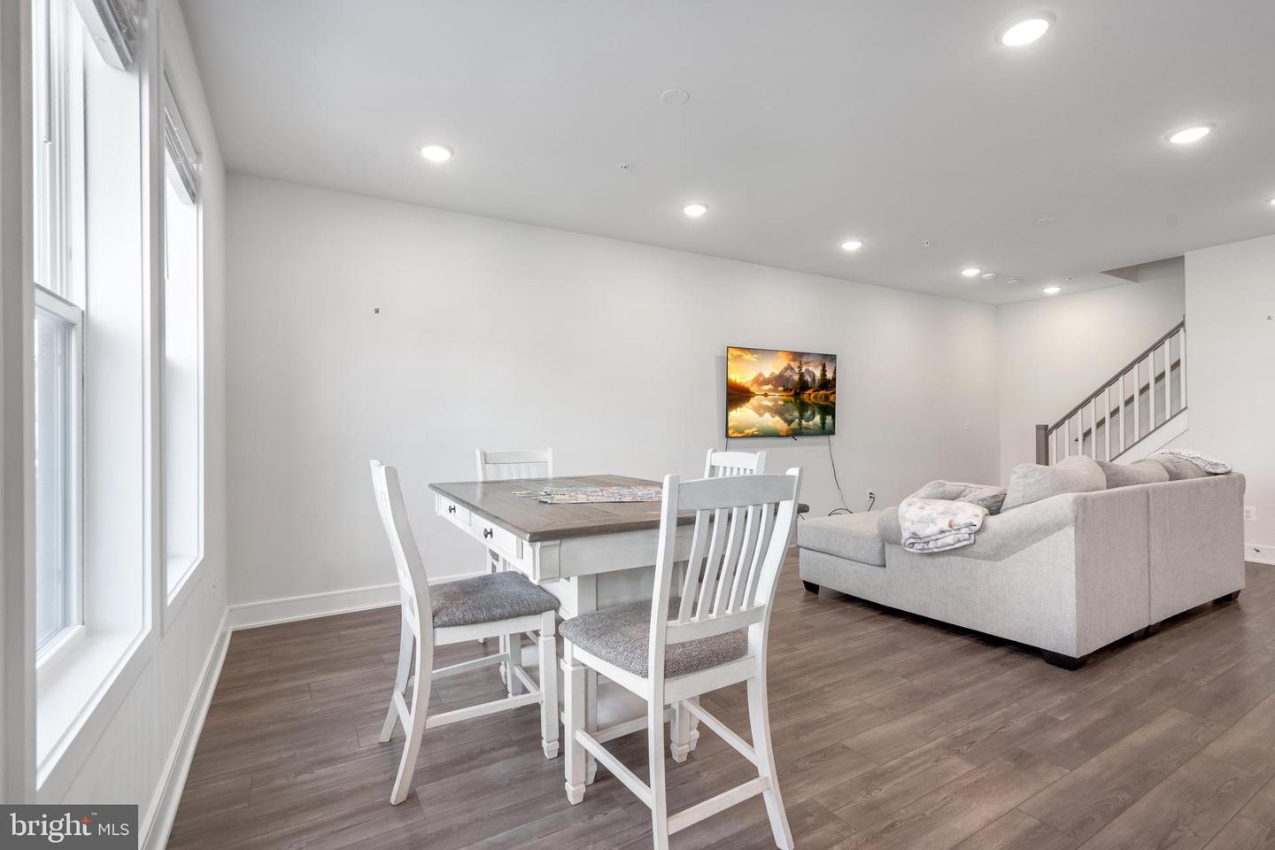 43376 FARRINGDON SQ, BROADLANDS, Virginia 20148, 3 Bedrooms Bedrooms, ,2 BathroomsBathrooms,Residential,For sale,43376 FARRINGDON SQ,VALO2114726 MLS # VALO2114726 43376 FARRINGDON SQ, BROADLANDS, Virginia 20148, 3 Bedrooms Bedrooms, ,2 BathroomsBathrooms,Residential,For sale,43376 FARRINGDON SQ,VALO2114726 MLS # VALO2114726